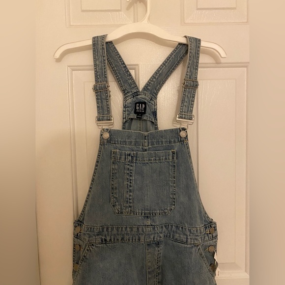 GAP Denim Overalls Size Medium - NWT - Picture 2 of 11